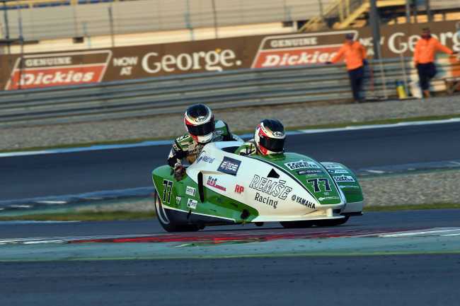 [Image: 01.10.16 Assen Tim Reeves and Greg Cluze.JPG]